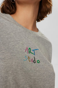 Camiseta Art Studio GRIS